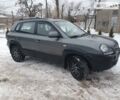 Сірий Хендай Туксон, об'ємом двигуна 1.98 л та пробігом 170 тис. км за 8500 $, фото 18 на Automoto.ua