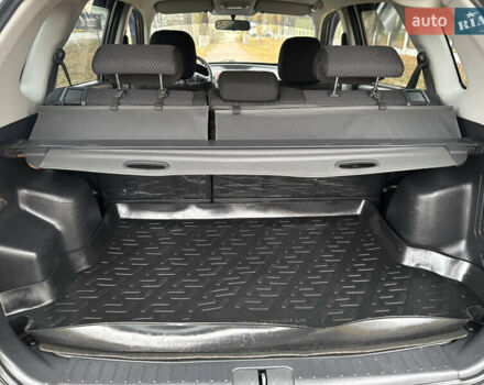 Серый Хендай Туксон, объемом двигателя 1.98 л и пробегом 77 тыс. км за 10500 $, фото 34 на Automoto.ua