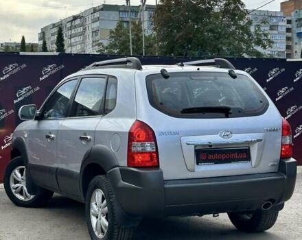 Хендай Туксон 2012 у Сумах на Automoto.ua Сірий Хендай Туксон, об'ємом двигуна 1.98 л та пробігом 210 тис. км за 9600 $, фото 6 на Automoto.ua