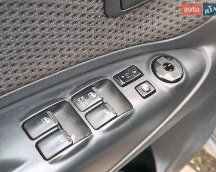 Серый Хендай Туксон, объемом двигателя 2 л и пробегом 148 тыс. км за 10390 $, фото 21 на Automoto.ua