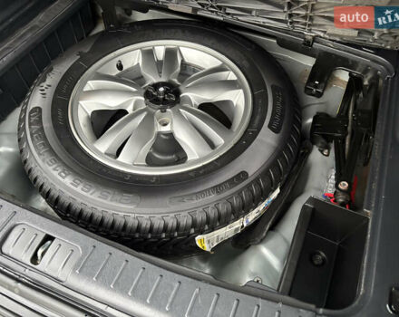 Серый Хендай Туксон, объемом двигателя 1.98 л и пробегом 77 тыс. км за 10500 $, фото 35 на Automoto.ua