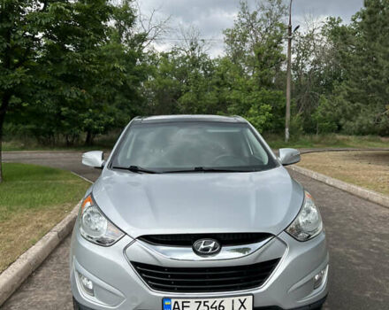 Серый Хендай Туксон, объемом двигателя 2.4 л и пробегом 164 тыс. км за 13200 $, фото 16 на Automoto.ua