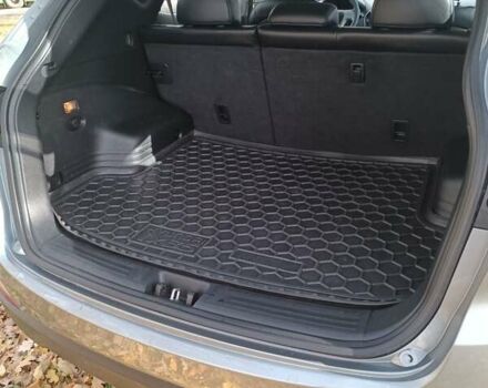 Сірий Хендай Туксон, об'ємом двигуна 2 л та пробігом 183 тис. км за 13900 $, фото 7 на Automoto.ua