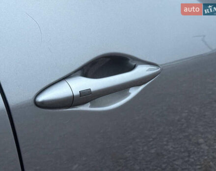 Сірий Хендай Туксон, об'ємом двигуна 1.69 л та пробігом 282 тис. км за 12000 $, фото 19 на Automoto.ua