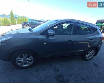 Сірий Хендай Туксон, об'ємом двигуна 1.7 л та пробігом 279 тис. км за 11400 $, фото 13 на Automoto.ua