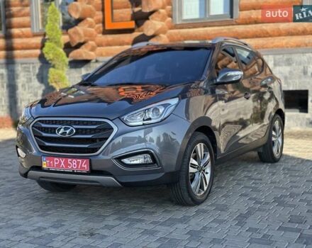 Серый Хендай Туксон, объемом двигателя 2 л и пробегом 178 тыс. км за 14000 $, фото 18 на Automoto.ua