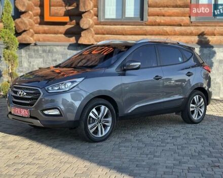 Сірий Хендай Туксон, об'ємом двигуна 2 л та пробігом 178 тис. км за 13800 $, фото 4 на Automoto.ua