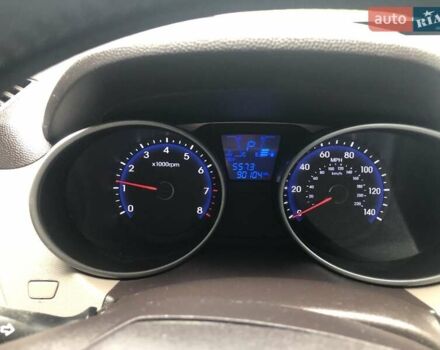 Сірий Хендай Туксон, об'ємом двигуна 2.36 л та пробігом 150 тис. км за 11500 $, фото 6 на Automoto.ua