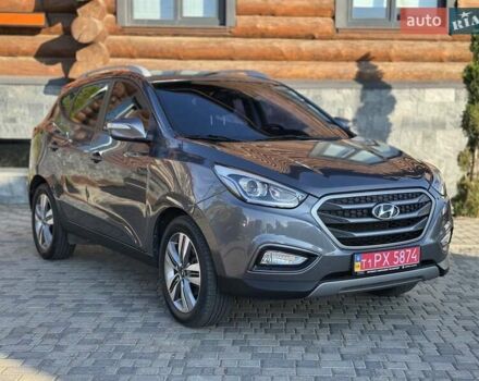 Серый Хендай Туксон, объемом двигателя 2 л и пробегом 178 тыс. км за 14000 $, фото 8 на Automoto.ua