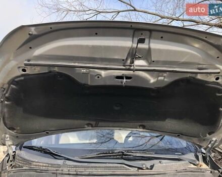 Сірий Хендай Туксон, об'ємом двигуна 2.36 л та пробігом 150 тис. км за 11500 $, фото 29 на Automoto.ua