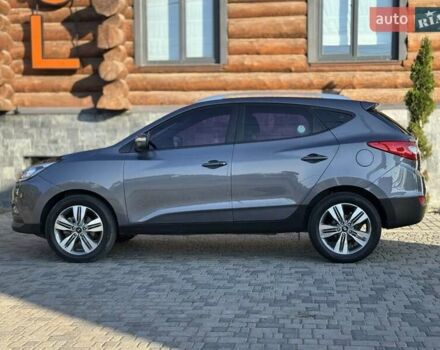Сірий Хендай Туксон, об'ємом двигуна 2 л та пробігом 178 тис. км за 13800 $, фото 14 на Automoto.ua
