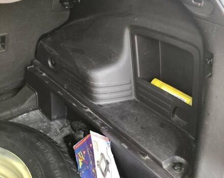 Сірий Хендай Туксон, об'ємом двигуна 2.36 л та пробігом 150 тис. км за 11500 $, фото 28 на Automoto.ua