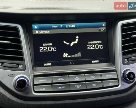 Серый Хендай Туксон, объемом двигателя 0 л и пробегом 139 тыс. км за 17700 $, фото 39 на Automoto.ua