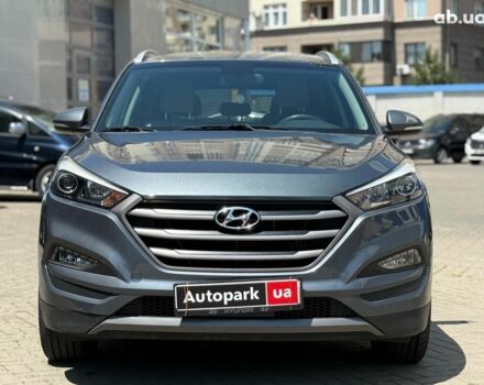 Серый Хендай Туксон, объемом двигателя 1.6 л и пробегом 150 тыс. км за 14490 $, фото 1 на Automoto.ua
