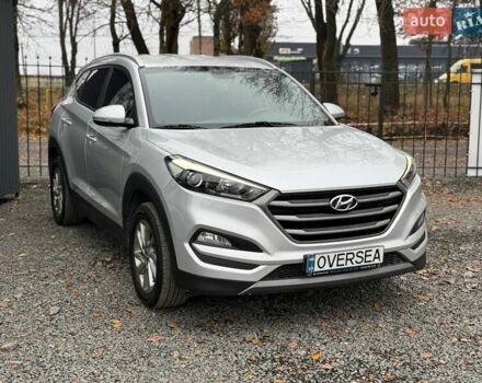 Серый Хендай Туксон, объемом двигателя 0 л и пробегом 139 тыс. км за 17700 $, фото 7 на Automoto.ua