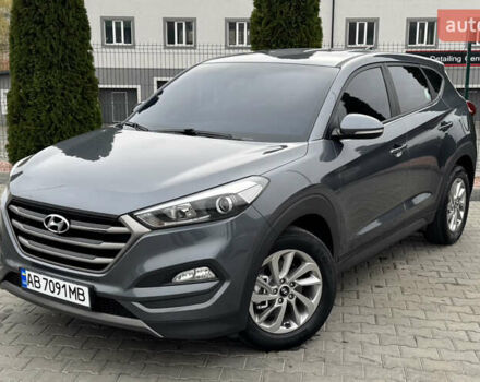 Сірий Хендай Туксон, об'ємом двигуна 2 л та пробігом 203 тис. км за 18300 $, фото 4 на Automoto.ua