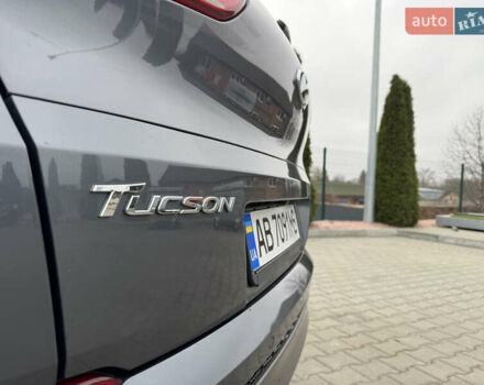Сірий Хендай Туксон, об'ємом двигуна 2 л та пробігом 203 тис. км за 18300 $, фото 14 на Automoto.ua
