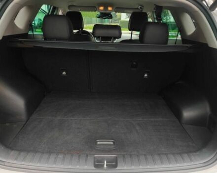 Сірий Хендай Туксон, об'ємом двигуна 2 л та пробігом 143 тис. км за 8000 $, фото 22 на Automoto.ua