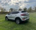 Хендай Туксон 2015 в Кривом Роге на Automoto.ua Серый Хендай Туксон, объемом двигателя 2 л и пробегом 260 тыс. км за 18000 $, фото 4 на Automoto.ua