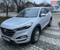 Серый Хендай Туксон, объемом двигателя 2 л и пробегом 187 тыс. км за 20999 $, фото 1 на Automoto.ua