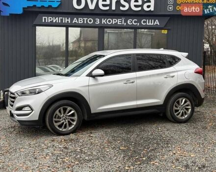 Серый Хендай Туксон, объемом двигателя 0 л и пробегом 139 тыс. км за 17700 $, фото 1 на Automoto.ua