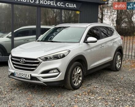 Серый Хендай Туксон, объемом двигателя 0 л и пробегом 139 тыс. км за 17700 $, фото 4 на Automoto.ua