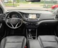Сірий Хендай Туксон, об'ємом двигуна 2 л та пробігом 143 тис. км за 8000 $, фото 6 на Automoto.ua