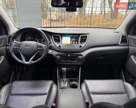 Серый Хендай Туксон, объемом двигателя 0 л и пробегом 139 тыс. км за 17700 $, фото 28 на Automoto.ua