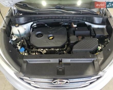 Хендай Туксон 2015 в Днепре (Днепропетровске) на Automoto.ua Серый Хендай Туксон, объемом двигателя 2 л и пробегом 128 тыс. км за 2700 $, фото 11 на Automoto.ua