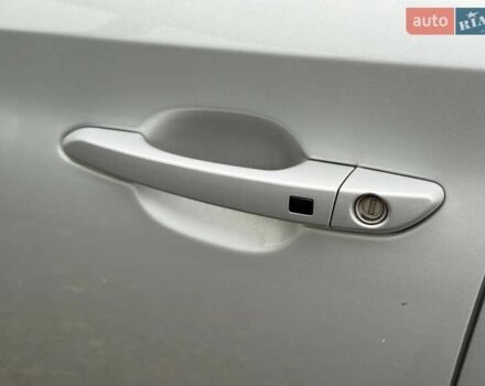 Серый Хендай Туксон, объемом двигателя 0 л и пробегом 139 тыс. км за 17700 $, фото 21 на Automoto.ua