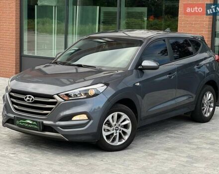 Хендай Туксон 2016 в Киеве на Automoto.ua Серый Хендай Туксон, объемом двигателя 1.7 л и пробегом 134 тыс. км за 15990 $, фото 2 на Automoto.ua