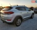 Серый Хендай Туксон, объемом двигателя 2 л и пробегом 111 тыс. км за 2400 $, фото 2 на Automoto.ua