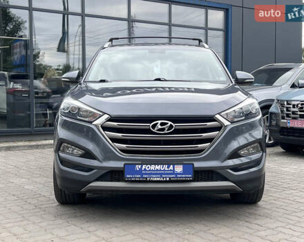 Серый Хендай Туксон, объемом двигателя 1.6 л и пробегом 188 тыс. км за 15990 $, фото 5 на Automoto.ua