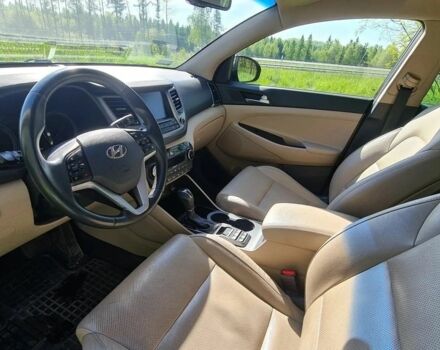 Сірий Хендай Туксон, об'ємом двигуна 2 л та пробігом 142 тис. км за 10700 $, фото 14 на Automoto.ua