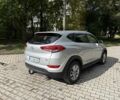 Серый Хендай Туксон, объемом двигателя 2 л и пробегом 265 тыс. км за 18700 $, фото 4 на Automoto.ua