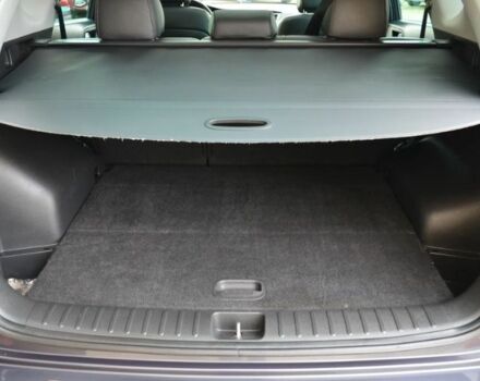 Серый Хендай Туксон, объемом двигателя 1.69 л и пробегом 165 тыс. км за 9600 $, фото 16 на Automoto.ua