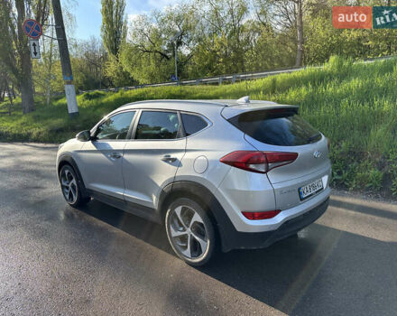 Хендай Туксон 2016 в Киеве на Automoto.ua Серый Хендай Туксон, объемом двигателя 2 л и пробегом 126 тыс. км за 21500 $, фото 4 на Automoto.ua