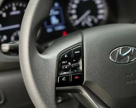 Серый Хендай Туксон, объемом двигателя 1.7 л и пробегом 110 тыс. км за 15990 $, фото 26 на Automoto.ua