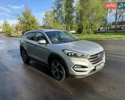 Хендай Туксон 2016 в Киеве на Automoto.ua Серый Хендай Туксон, объемом двигателя 2 л и пробегом 126 тыс. км за 21500 $, фото 8 на Automoto.ua