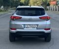 Серый Хендай Туксон, объемом двигателя 2 л и пробегом 210 тыс. км за 15400 $, фото 22 на Automoto.ua