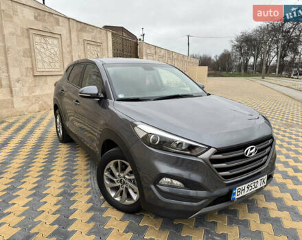 Серый Хендай Туксон, объемом двигателя 2 л и пробегом 183 тыс. км за 16400 $, фото 16 на Automoto.ua