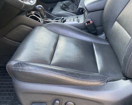 Серый Хендай Туксон, объемом двигателя 2 л и пробегом 168 тыс. км за 19000 $, фото 7 на Automoto.ua