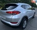 Серый Хендай Туксон, объемом двигателя 2 л и пробегом 210 тыс. км за 15400 $, фото 28 на Automoto.ua