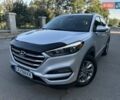 Серый Хендай Туксон, объемом двигателя 2 л и пробегом 210 тыс. км за 15400 $, фото 13 на Automoto.ua