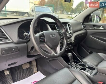 Хендай Туксон 2016 в Львове на Automoto.ua Серый Хендай Туксон, объемом двигателя 2 л и пробегом 192 тыс. км за 19100 $, фото 9 на Automoto.ua