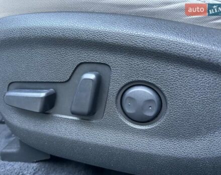Серый Хендай Туксон, объемом двигателя 2 л и пробегом 210 тыс. км за 15400 $, фото 34 на Automoto.ua