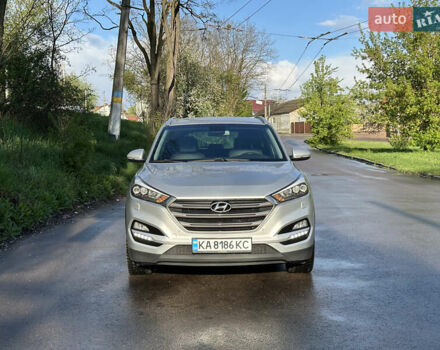 Хендай Туксон 2016 в Киеве на Automoto.ua Серый Хендай Туксон, объемом двигателя 2 л и пробегом 126 тыс. км за 21500 $, фото 9 на Automoto.ua