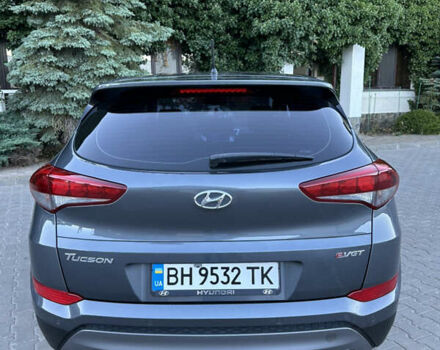 Хендай Туксон 2016 в Одессе на Automoto.ua Серый Хендай Туксон, объемом двигателя 2 л и пробегом 182 тыс. км за 17700 $, фото 10 на Automoto.ua