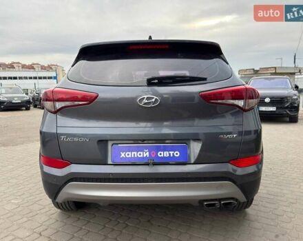 Хендай Туксон 2016 в Львове на Automoto.ua Серый Хендай Туксон, объемом двигателя 2 л и пробегом 192 тыс. км за 19100 $, фото 4 на Automoto.ua