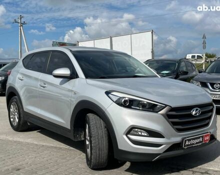 Хендай Туксон 2016 в Львове на Automoto.ua Серый Хендай Туксон, объемом двигателя 1.7 л и пробегом 199 тыс. км за 16740 $, фото 1 на Automoto.ua